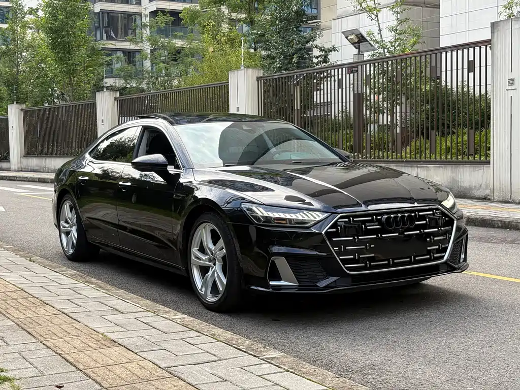 Audi A7L — миниатюра 3