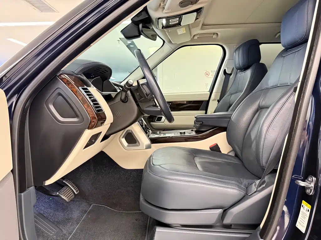 Land Rover Range Rover — миниатюра 8