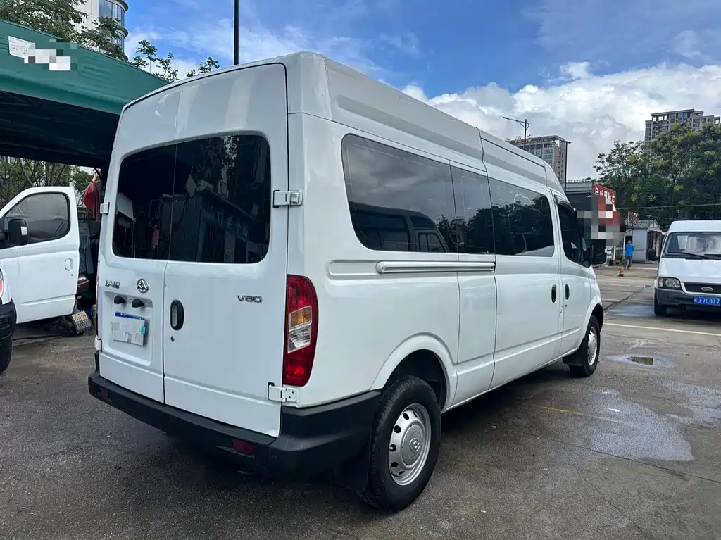 MAXUS V80 — миниатюра 3