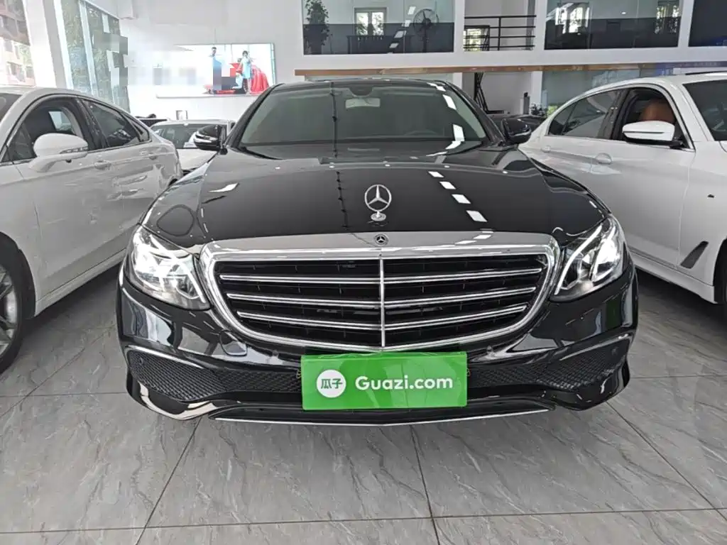 Mercedes-Benz E-Class — миниатюра 3