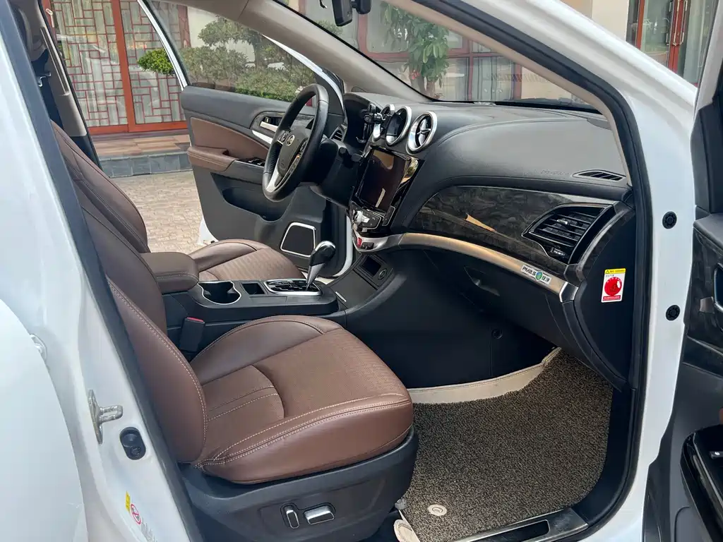 BYD S7 — миниатюра 10