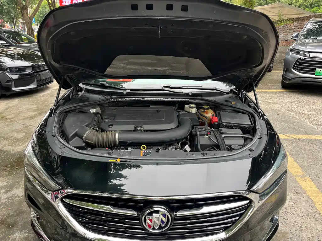 Buick LaCrosse — миниатюра 15