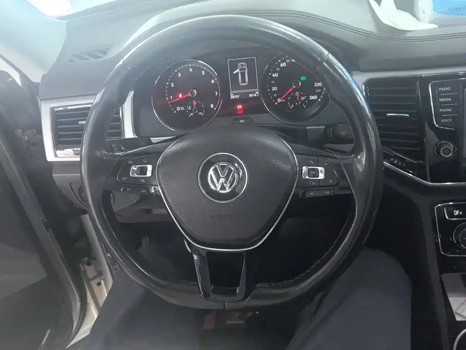 Volkswagen Teramont — миниатюра 15