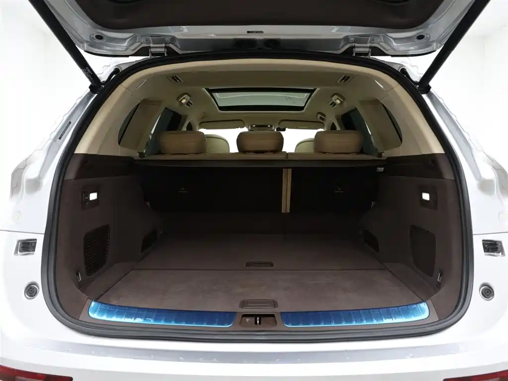 AITO ASK THE WORLD M7