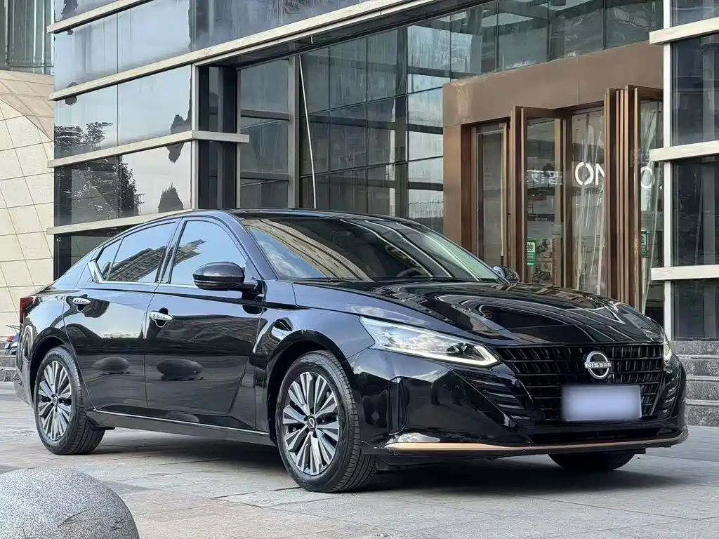 Nissan Teana — миниатюра 8