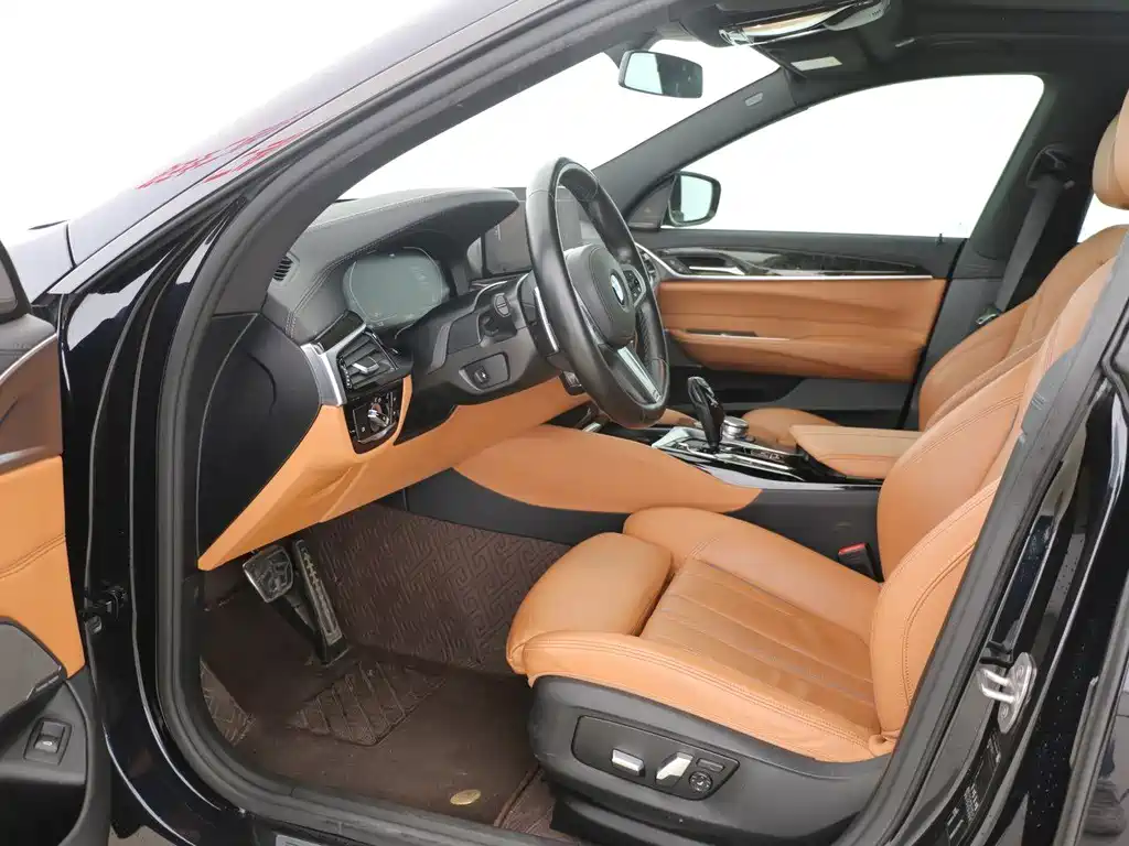 BMW 6 Series GT — миниатюра 6
