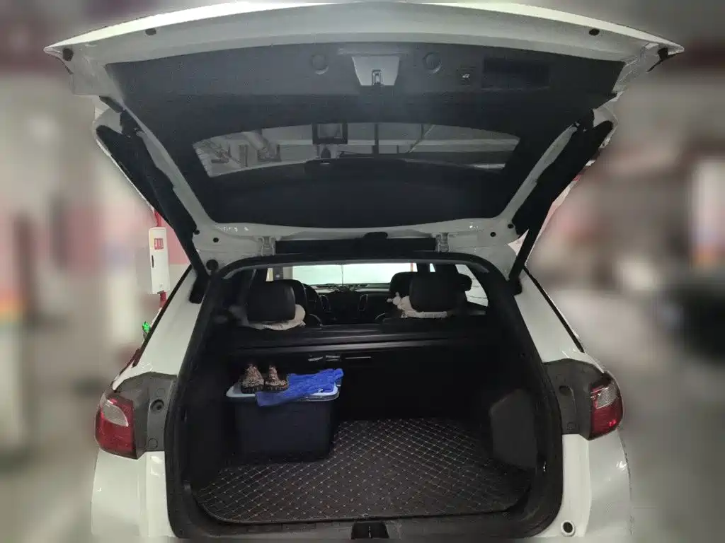 Chevrolet Equinox — миниатюра 15