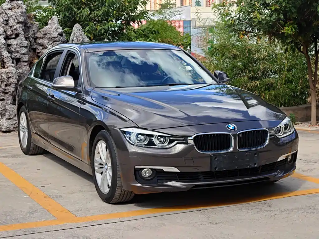 BMW 3 Series — миниатюра 3