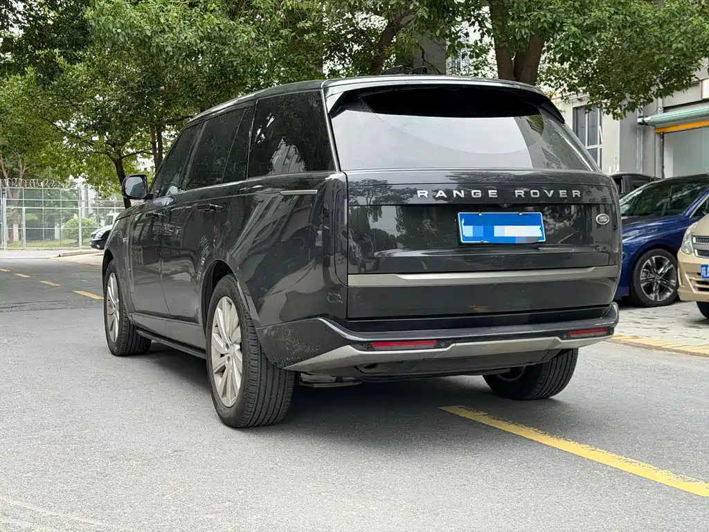 Land Rover Range Rover — миниатюра 17