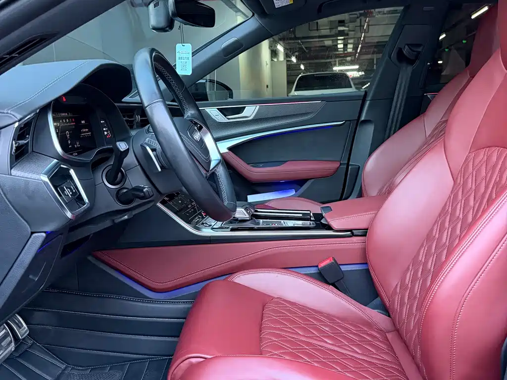 Audi A7L — миниатюра 8