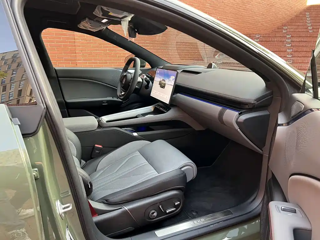 ZEEKR EXTREME KRYPTON 007GT