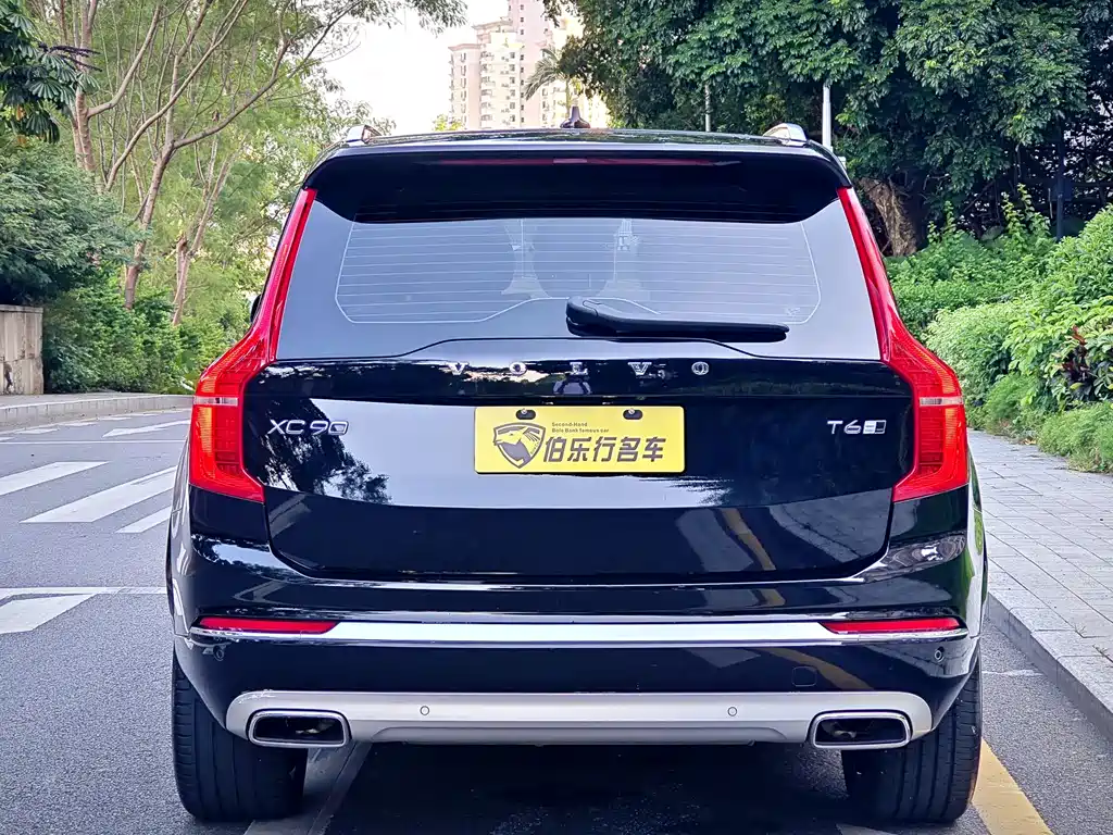 Volvo XC90 — миниатюра 37