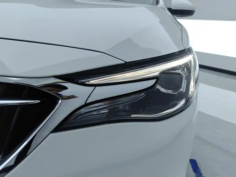 Buick Excelle — миниатюра 5