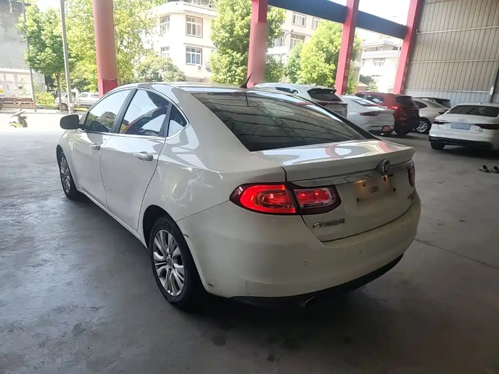Fiat Viaggio — миниатюра 5