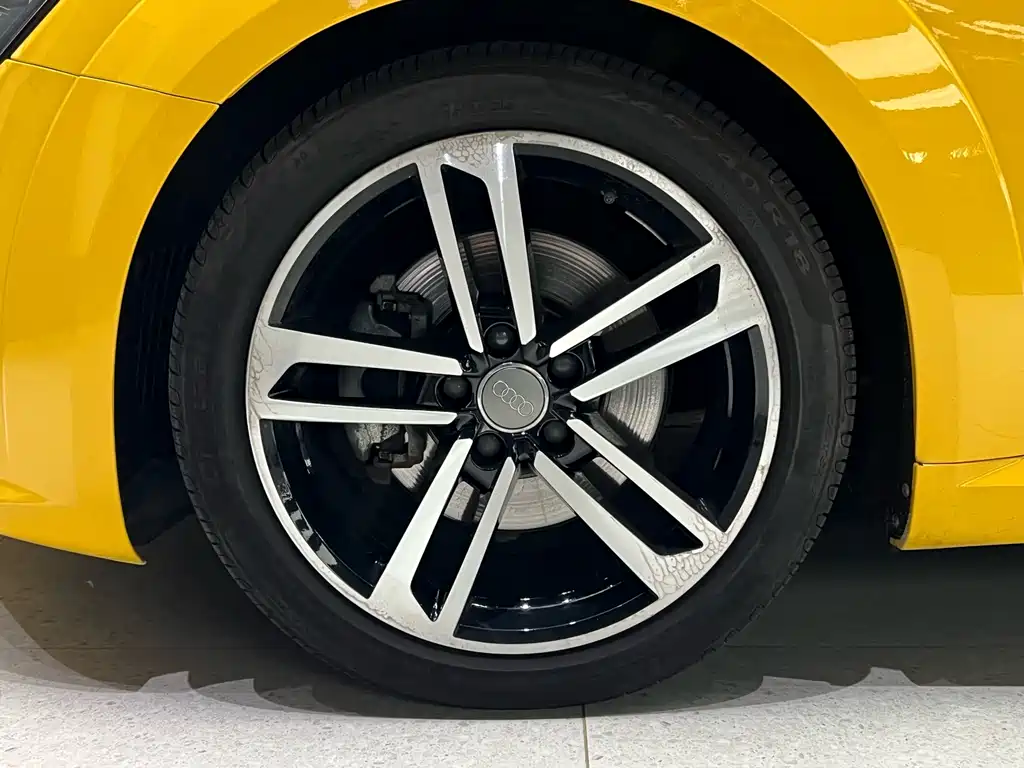 Audi TT — миниатюра 8