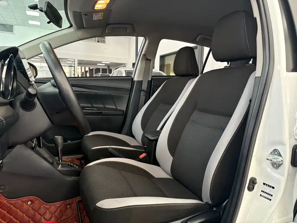 TOYOTA YARIS L ZHIXUAN