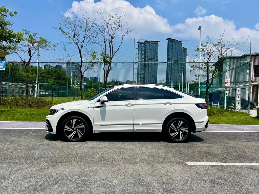 Volkswagen Tiguan X — миниатюра 5
