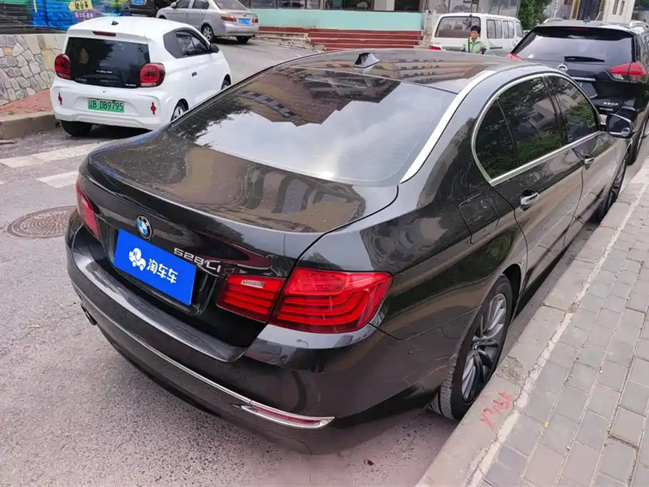 BMW 5 Series 5 2014 525Li Luxury
