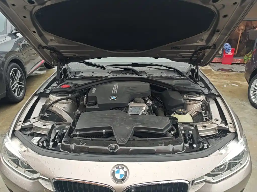 BMW 3 Series — миниатюра 20