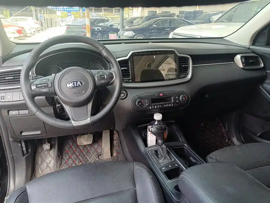 Kia Sorento — фотографии объявления, Фото 12