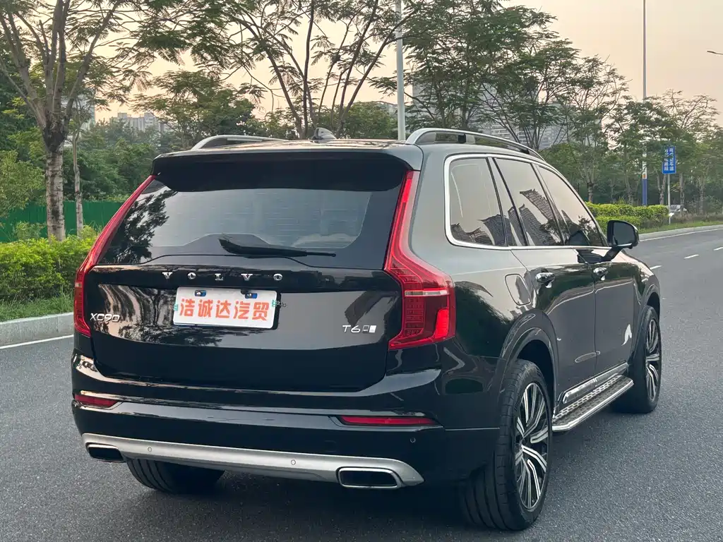 Volvo XC90 — миниатюра 18