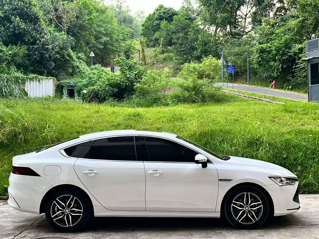 BYD Qin PLUS — миниатюра 14