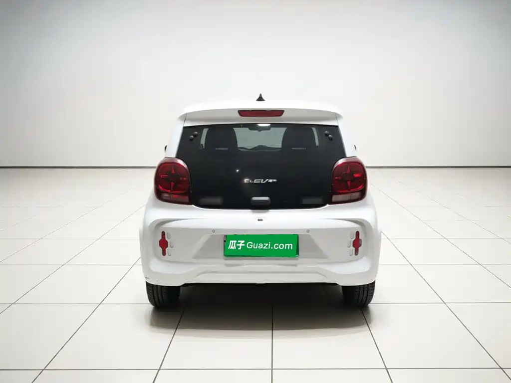 Roewe Clever — миниатюра 5