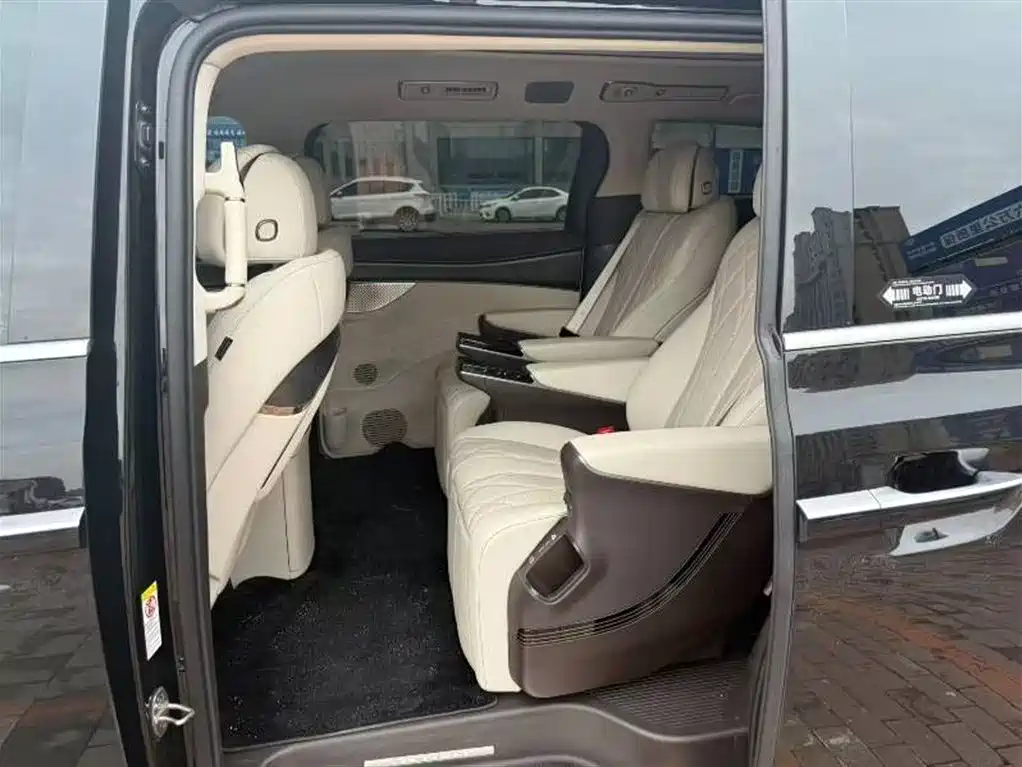 Denza D9 2025 DM-i Smart Drive 1020 Luxury