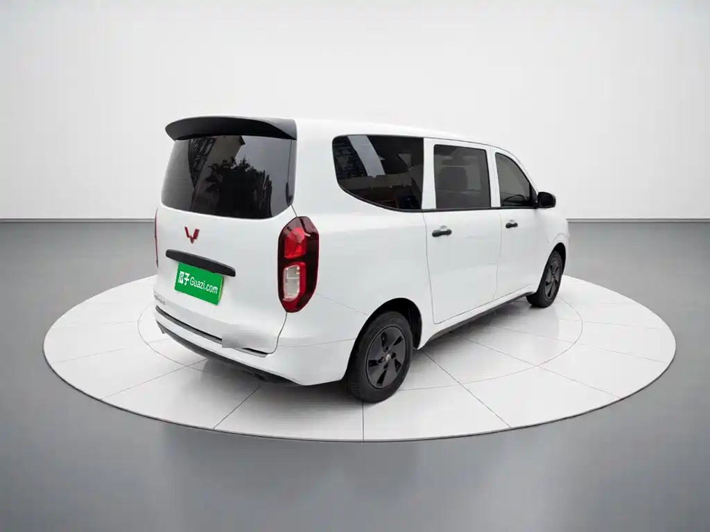 Wuling Hongguang EV — миниатюра 4