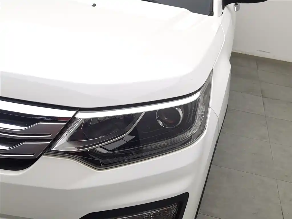 CHANGAN CHANGAN AUCHAN CX70