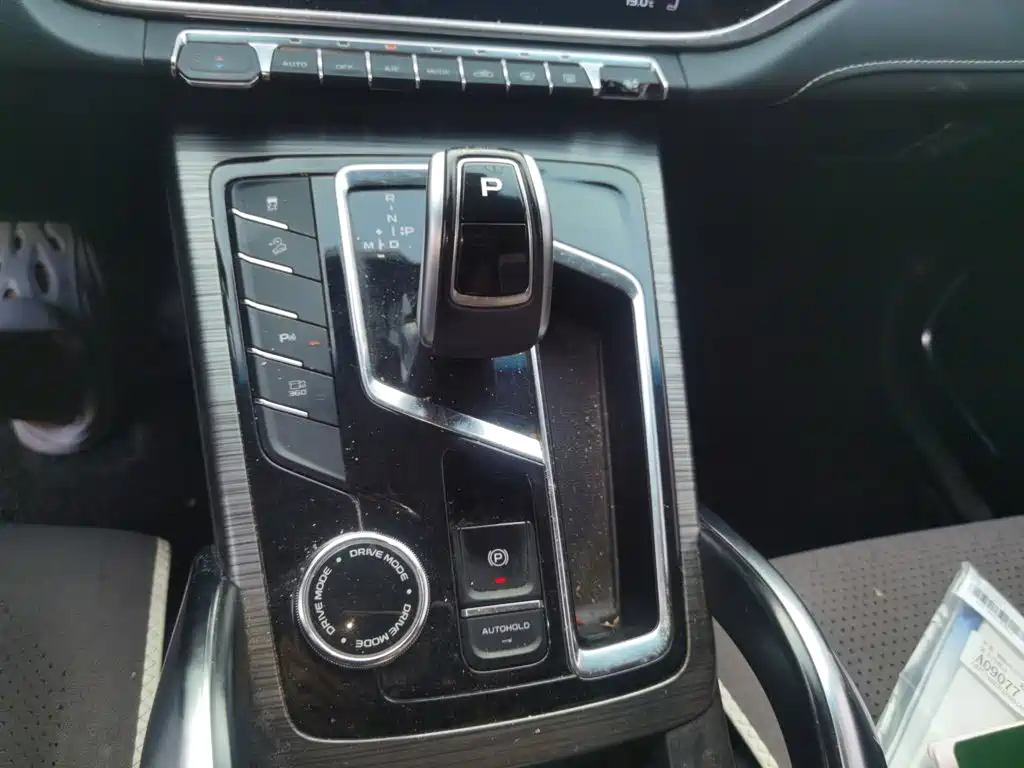 Geely Boyue — миниатюра 15
