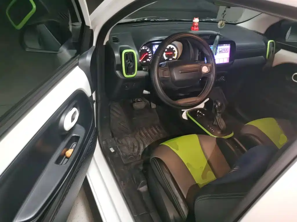 Roewe Clever — миниатюра 17