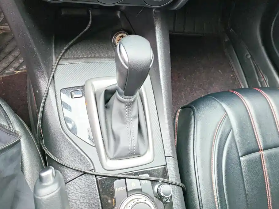 Mazda 3 Axela — миниатюра 16