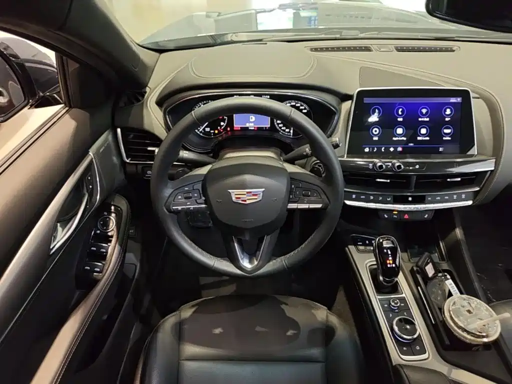 Cadillac CT5 — миниатюра 15