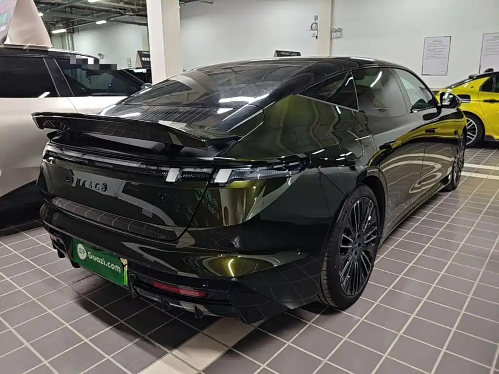 Lynk & Co 10 — миниатюра 7
