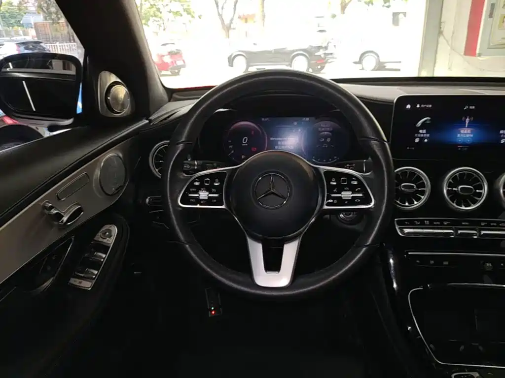 Mercedes-Benz GLC — миниатюра 11
