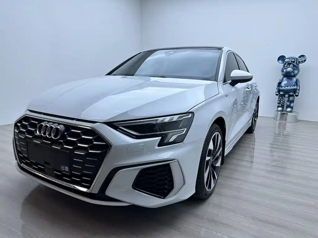 Audi A3 2023 Sportback 35 TFSI Fashion Sport