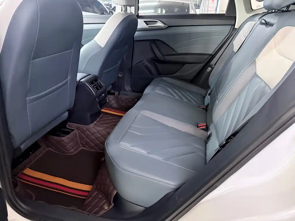 Volkswagen Tharu - фото 10