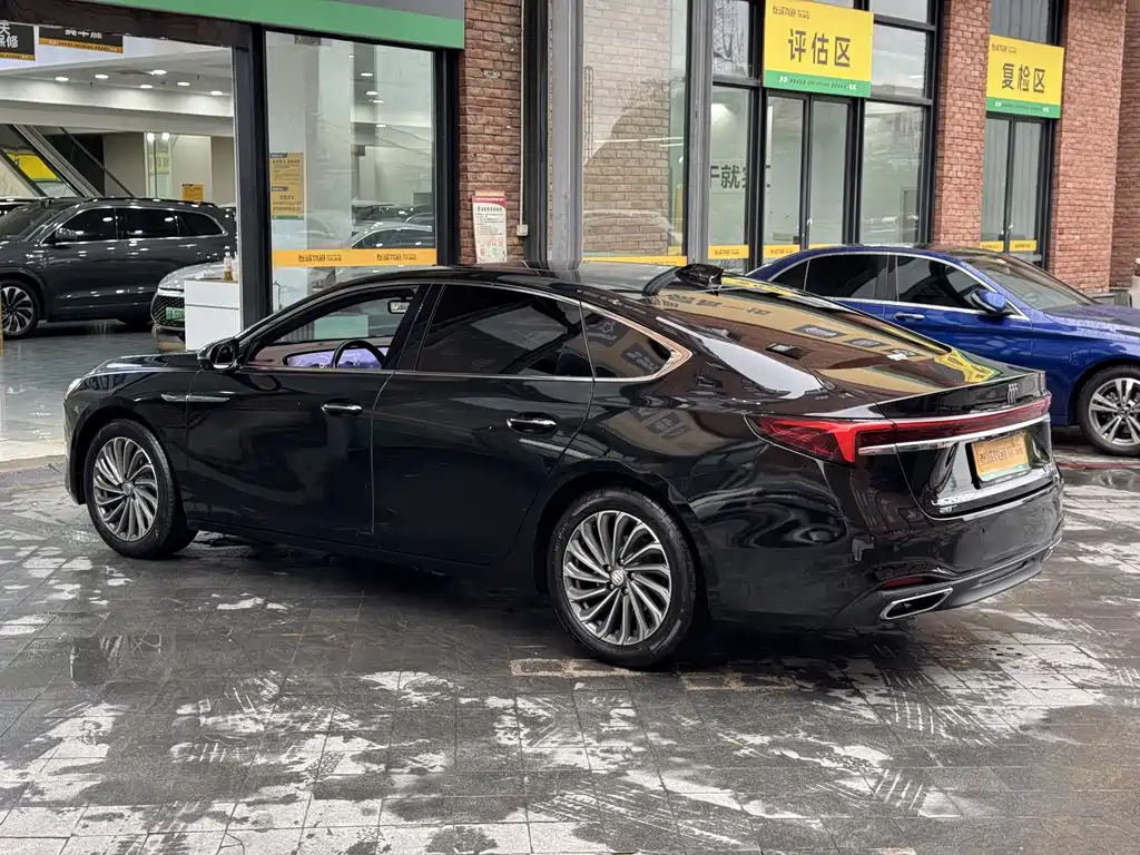 Buick LaCrosse — миниатюра 6