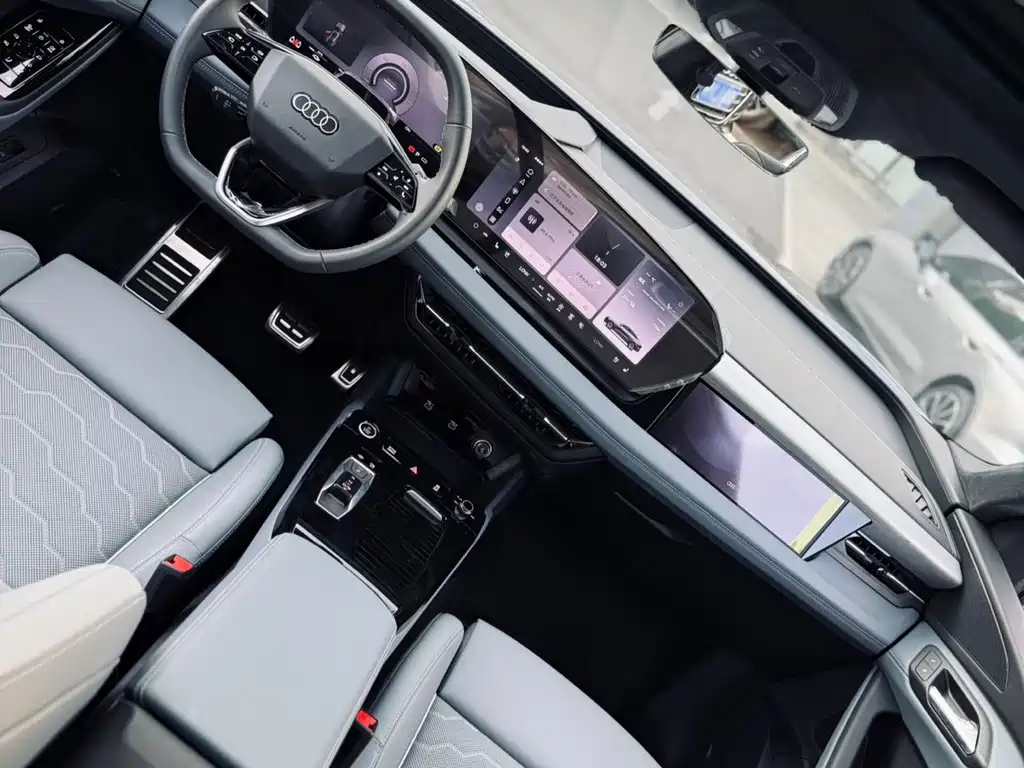 Audi Q6L Sportback e-tron