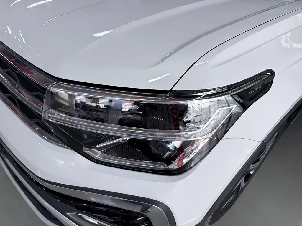 Volkswagen Tharu 2023 300TSI