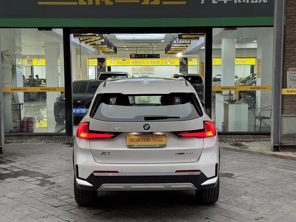 BMW X1 — миниатюра 5
