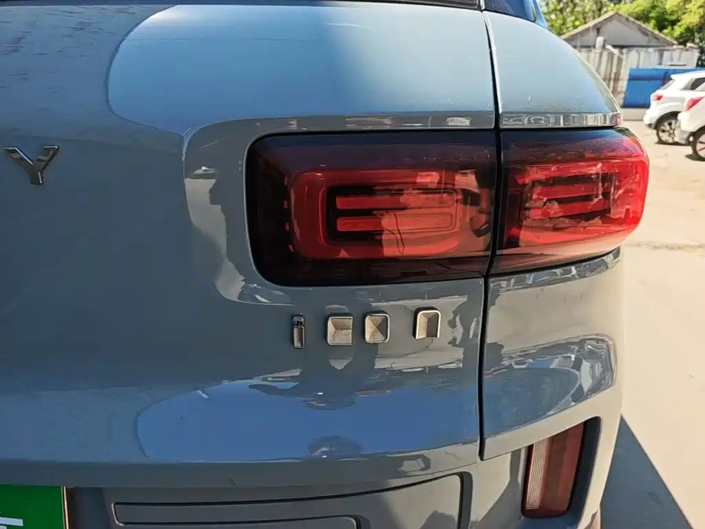 Geely Icon — миниатюра 8