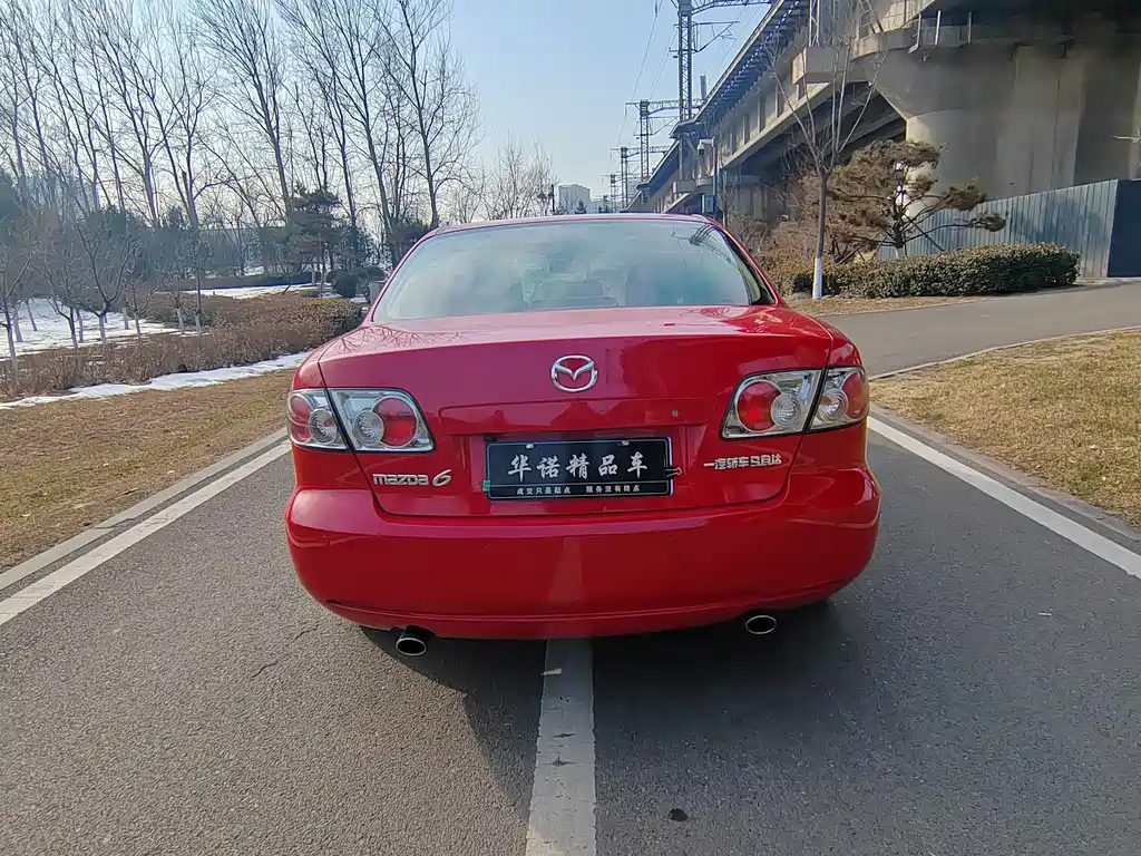 MAZDA 6