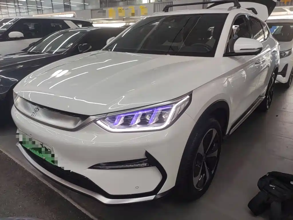 BYD PLUS New Energy — миниатюра 2