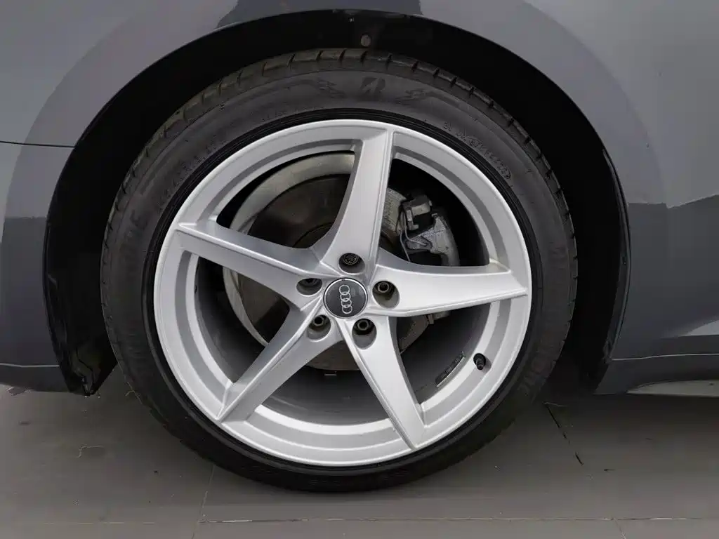 Audi A5 (Import) — миниатюра 17