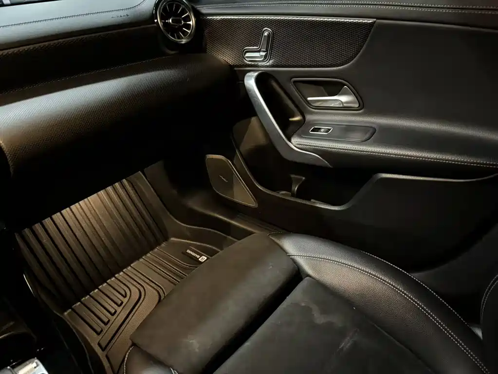 MERCEDES-BENZ A CLASS