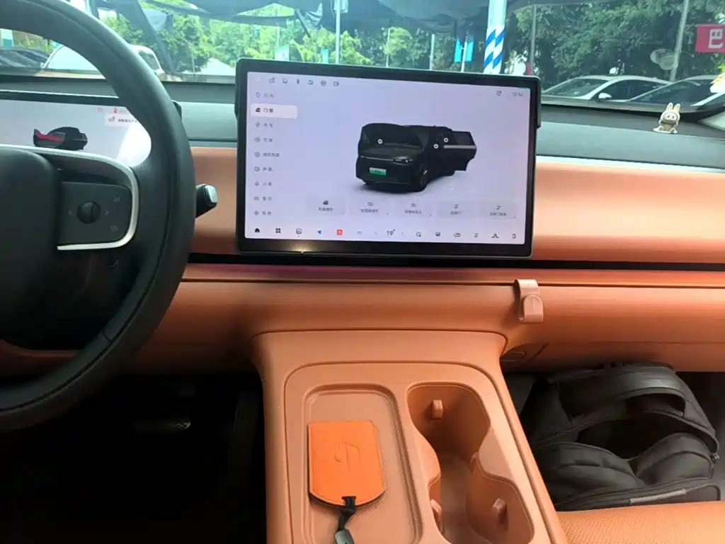Leapmotor Leapmotor C16 — миниатюра 13