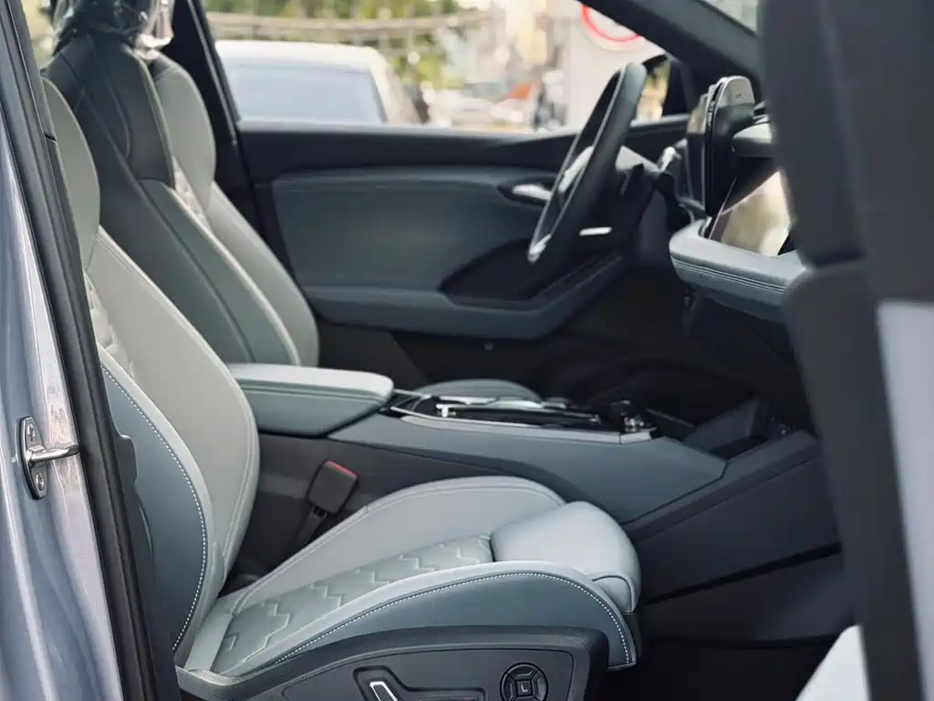 Audi Q6L Sportback e-tron