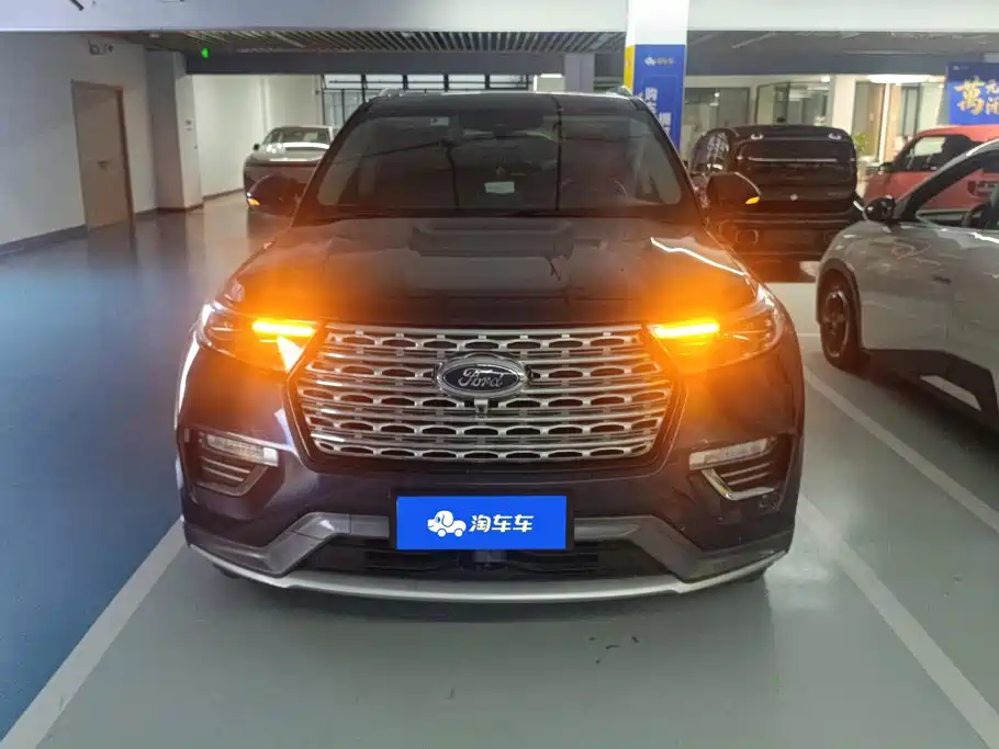 Ford Explorer — миниатюра 2